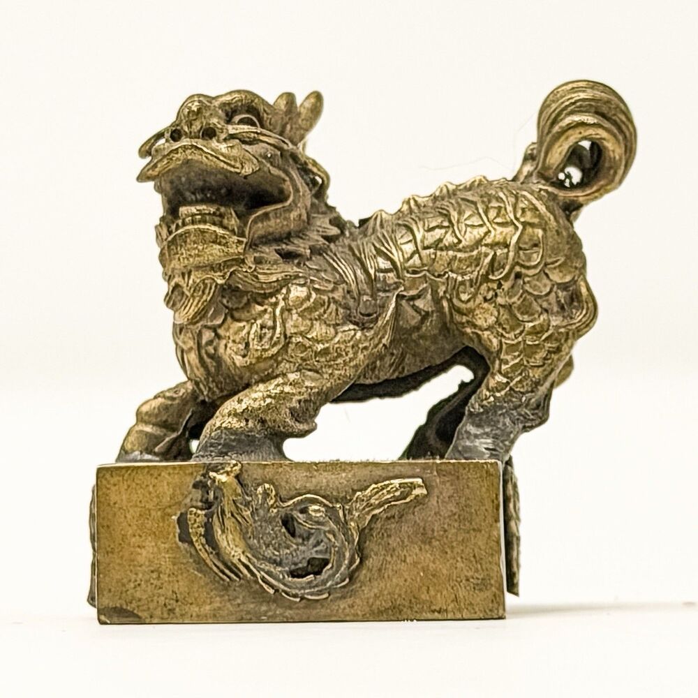 Vintage Brass Foo Dog Figurine Heavy Mini Asian Guardian Lion Statue - Picture 3 of 9